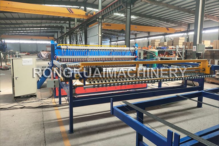 maquina-neumatica-malla-358-antiescalada-jiake-botsuana Máquina soldadora neumática para malla 358 antiescalada JIAKE personalizada para un cliente de cercas de alta seguridad en Botsuana.