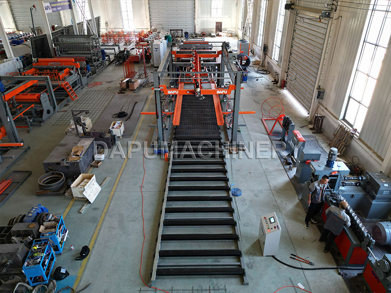 Equipos para producción de malla electrosoldada llave en mano JIAKE personalizados para un importante constructor en Catar