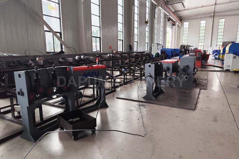 maquina-varilla-corrugada-tres-costillas-jiake-india Máquina procesadora de varilla corrugada de tres costillas y máquina enderezadora cortadora de alta velocidad JIAKE instalada en India